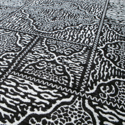 Tapis ethnique noir et blanc ZAKAR