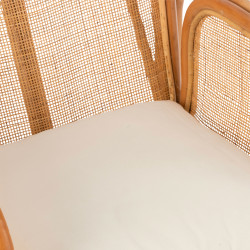 Fauteuil en rotin avec coussin beige LONDRES