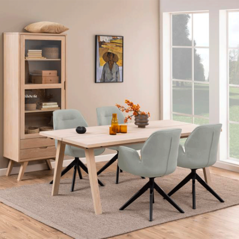 Chaise moderne avec accoudoirs en tissu AURORE