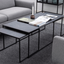 Set de 3 tables basses gigognes en marbre noir INFINITIX