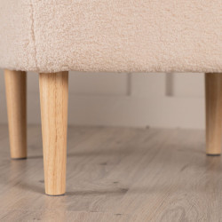 Pouf en polaire avec pieds en bois SAMMY
