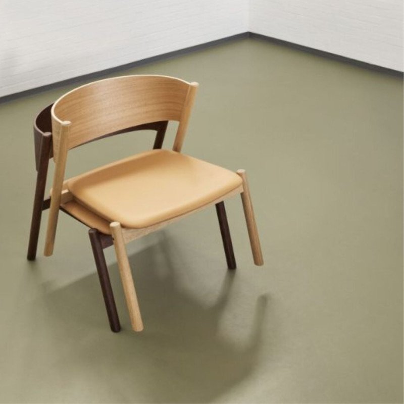 Fauteuil scandinave en bois avec coussin INDIANA