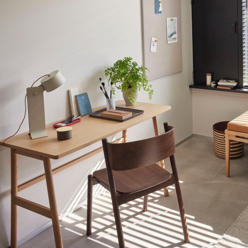 Bureau minimaliste e nbois clair certifié WOODY