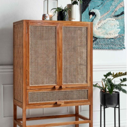 Armoire rétro bois teck massif et portes cannées rotin marque Nordal