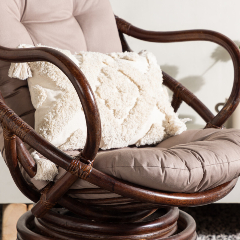 Fauteuil d'extérieur en rotin marron avec coussin TORI